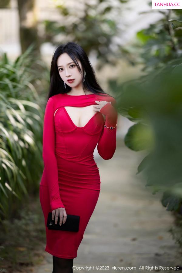 郑颖姗  [XiuRen]高清写真图 2023.08.07 No.7194 郑颖姗Bev 黑丝美腿第23张图片